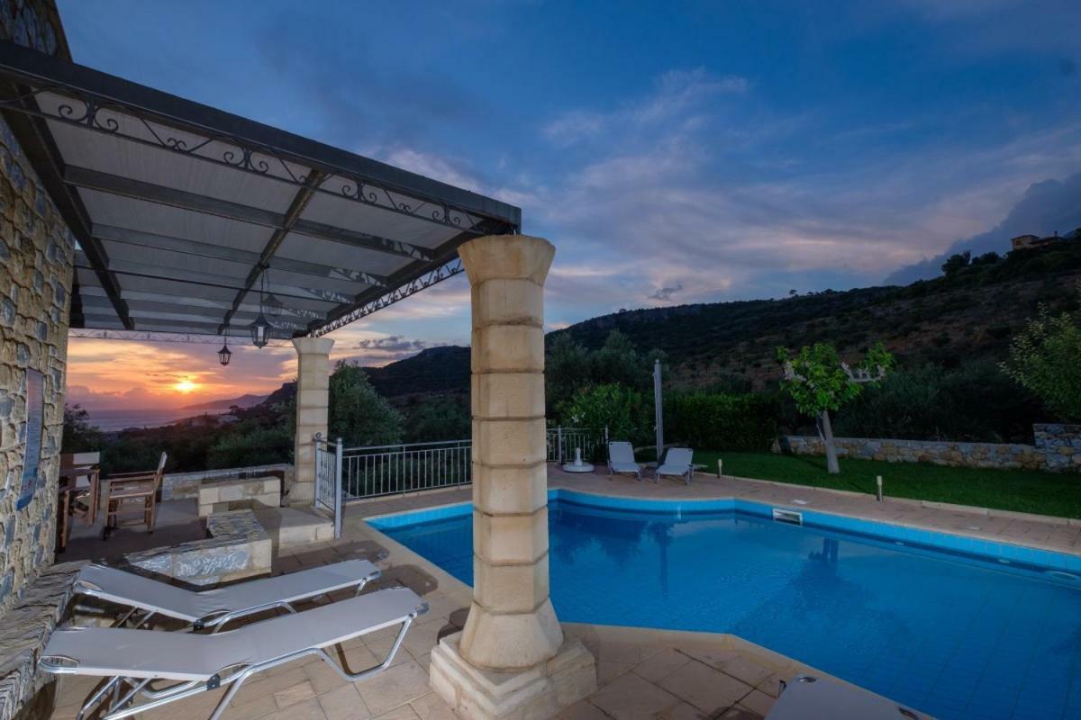 Trochalo Villas Ступа Екстер'єр фото